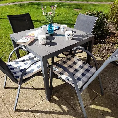 Snowdrop - Part Of The The Bay Village With Pool, Gym And Direct Access, Pub, Restaurant, Tennis And Meadows Walks * Filey